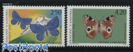Butterflies 2v