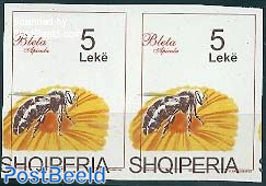 Bee 2x5L [:], imperforated pair, border moved