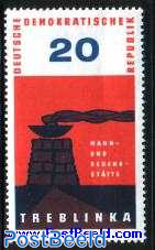 Treblinka monument 1v