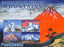 Int. Mountain Year 4v m/s