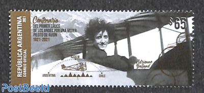 First female Andes air traverse 1v