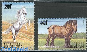 Horses 2v