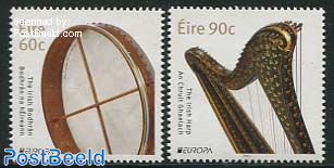 Europa, music instruments 2v