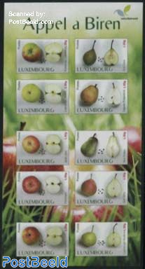 Apples and Pears 10v s-a booklet